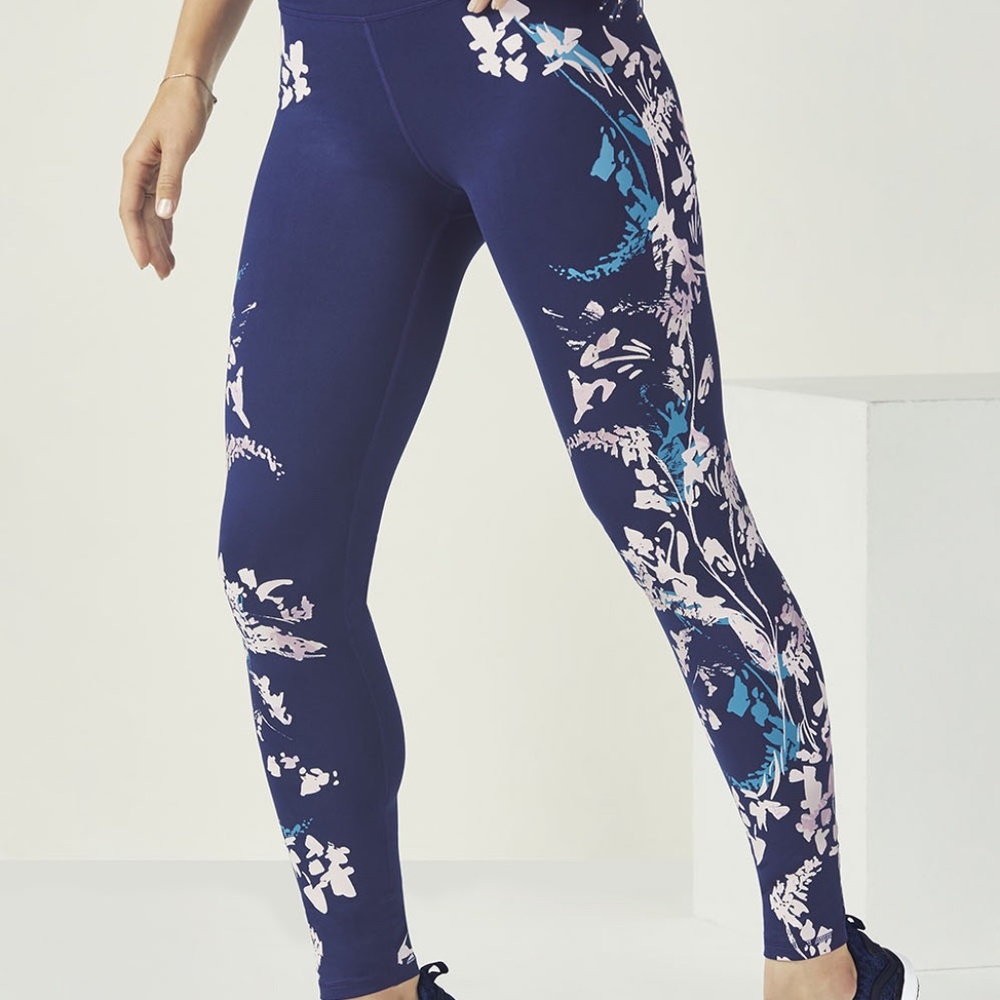 Fabletics High-Waisted Printed Powerhold Legging